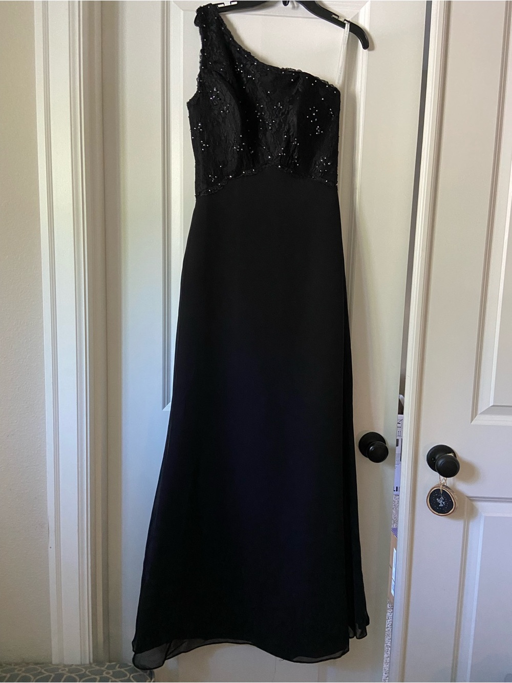 Sophia Tolli Black One-Shoulder Evening Gown Dress